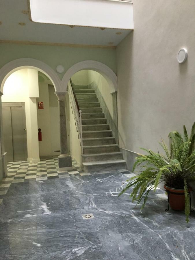 Apartamento Nuevo En Casa Tipo Palacio Cadix Extérieur photo